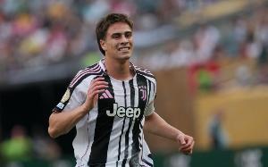 都體：尤文對陣科莫可能排出弗拉霍維奇、伊爾迪茲和孔塞桑三叉戟