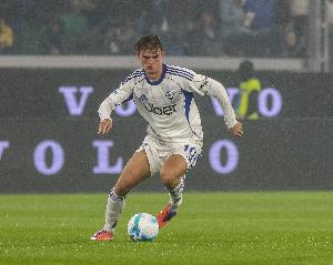 足球市場：尼科-帕斯主導了比賽勝利，而伊爾迪茲在場上盡顯疲憊