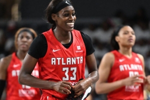 兩位WNBA強援！山東女籃官宣外援瑪雅-考德威爾和林賽-艾倫加盟