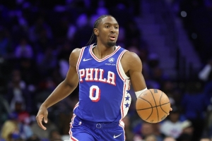 比爾-西蒙斯：馬克西進(jìn)步最大 他已經(jīng)和米切爾&布倫森同一檔了