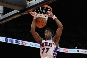 小里：人們說謝潑德首場打雷霆掙扎 埃奇庫姆在懷特頭上砍34分呢