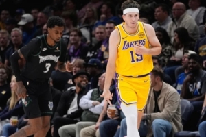 里夫斯絕殺；火箭連勝；弗拉格的成人禮？