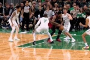 被冤枉了！杰倫-布朗切球犯規(guī) 凱爾特人挑戰(zhàn)成功