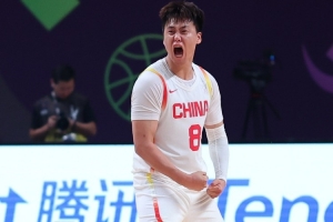 廣州日?qǐng)?bào)：趙睿將擔(dān)任全運(yùn)會(huì)火炬?zhèn)鬟f廣州站第9棒火炬手