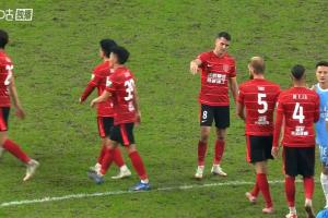 一度2分領(lǐng)跑！蓉城落后海港4分，提前1輪退出中超冠軍爭(zhēng)奪！