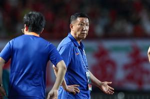 唐田談崔康熙：參加洲際比賽方面，我們和崔導永遠是國家利益第一