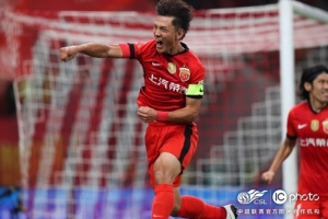 中超聯賽第29輪，上海海港3比0浙江俱樂部綠城