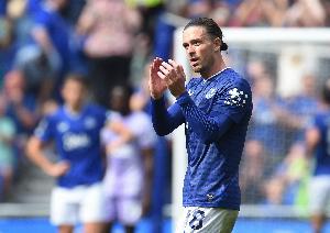 鏡報：為應對入室盜竊，英超球員雇傭前格斗選手加強安全防護