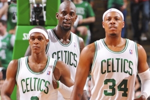 隆多：加內特08年總決每2小時就去一次高壓氧艙恢復 他是個訓練狂