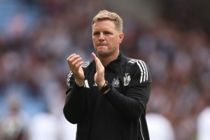 卡拉格：埃迪-豪下一步應執教英格蘭，他在紐卡已經做到極致了