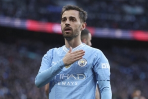 傳控變跑轟！曼城跑動數(shù)據(jù)領(lǐng)跑英超，B席場均12.11公里英超第三