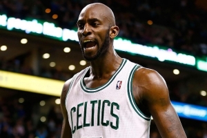 皮爾斯談加內特搞笑垃圾話：你愿意參加我婚禮嗎？算了你別來了！