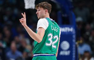 弗拉格：我的身體狀態還需要適應NBA密集賽程 我們需要控制失誤