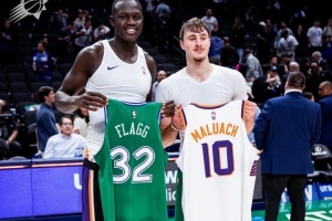 2025屆狀元秀?10號秀！弗拉格和馬盧阿奇交換球衣