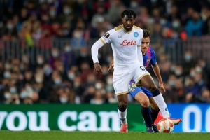 羅馬諾：安古伊薩將傷缺數(shù)月，預(yù)計(jì)球員將錯(cuò)過非洲杯