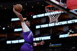 【菜鳥】5號秀貝利21分5板3助2斷&連場砍20+ 馬盧阿奇2分2板2帽