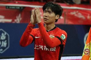 李新翔：確實(shí)沒(méi)想過(guò)自己能進(jìn)這么多球，能踢出來(lái)有運(yùn)氣也感謝教練