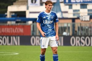 尼科·帕斯：科莫要爭取更高目標，法布雷加斯教練會幫助我們成長