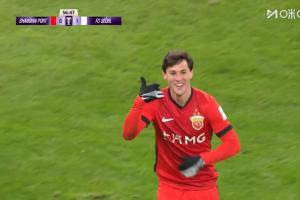 一支穿云箭！維塔爾內切弧頂轟出世界波！海港1-1扳平首爾