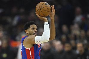 咬住！托拜亞斯·哈里斯外線命中首記三分 活塞追到差1分！