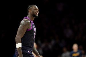 12助！芬奇：蘭德爾沒盲目持球硬打 他成功吸引防守迅速出球