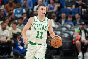 一波流了？普理查德加長三分再中 綠軍轟出14-0領先騎士21分