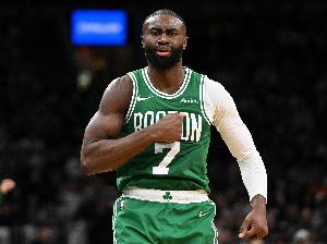 進攻核心！杰倫·布朗本賽季場均29分 得分+助攻創造41.6分