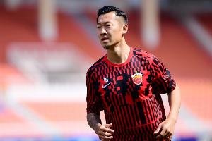 媒體人：徐新是云南玉昆補(bǔ)強(qiáng)中場頭號目標(biāo)，談判進(jìn)度80%