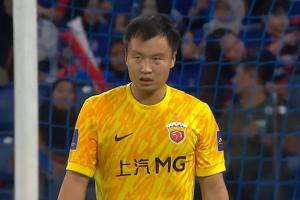 一夫當關！柔佛半場轟19次打門，陳威5撲救獻神撲力保城門不失！