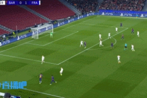 拉什福德傳中助攻，孔德插上頭球沖頂破門！巴薩1-1扳平法蘭克福