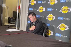 生涯新高51分！里夫斯：我高中曾在一場三加時比賽中拿過73分